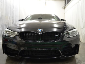 NEW BMW M4ｸｰﾍﾟが輝き倍増!!