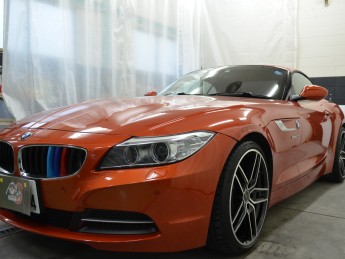 BMW Z4 / ホイールコート他①。